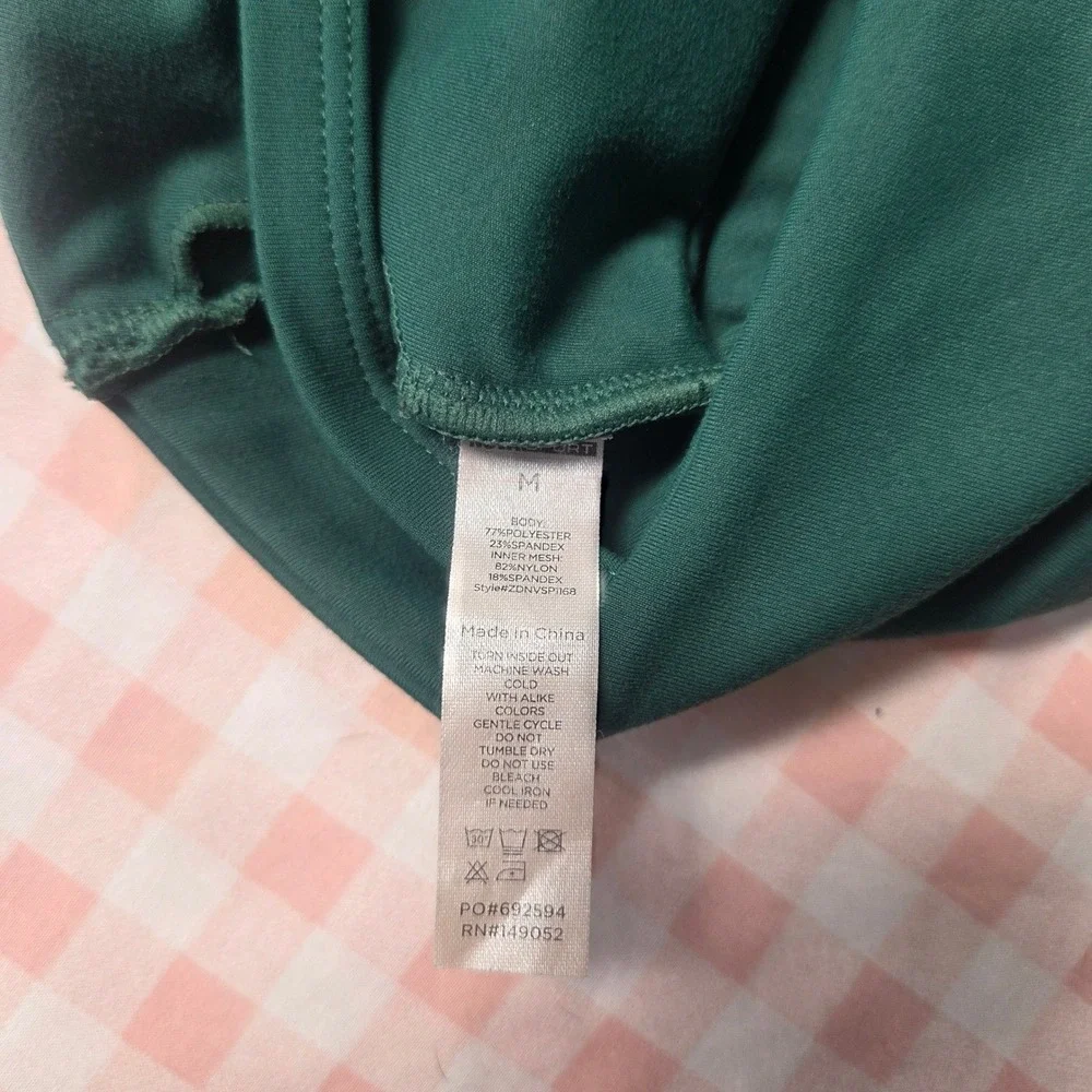 Forest Green Wrap Front Crisscross Back Sports Bra‎ Medium Bikini Top Fairycore